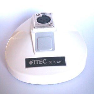 iTEC DS-2 – stojan pre mikrofón na husom krku